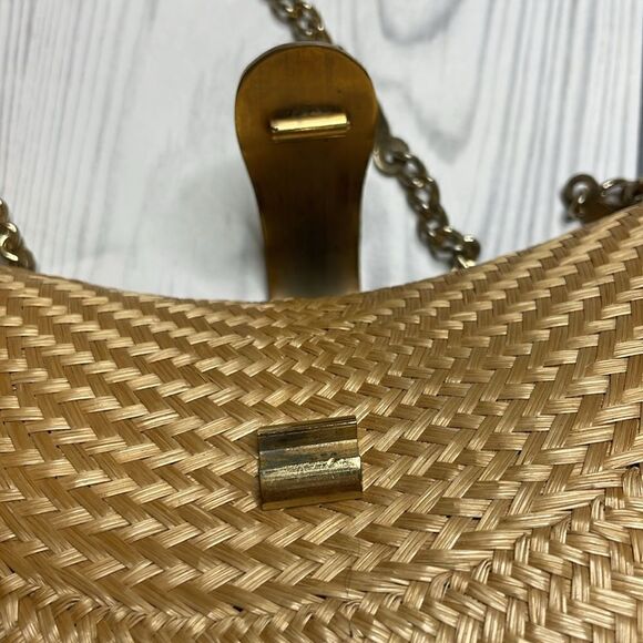 Vintage MCM Woven Hardbody purse with Gold Tone chain cross body or shoulder - Picture 5 of 9